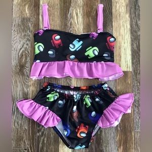 Little girls 3 piece swimsuit set. (Amoung us)